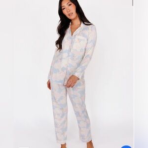Sunday Women's Pastel Pajama Set
